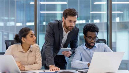 SharePoint vs Excel Data Management | i3solutions Business team comparing SharePoint and Excel for data management solutions.