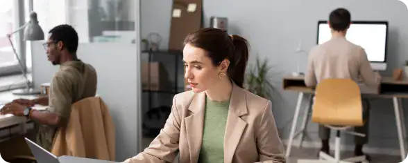 Professional Office Team at Work | i3solutions IT team optimizing Azure cloud resources for performance, scalability, and operational efficiency.
