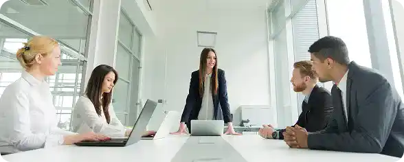 Business Meeting for IT Governance | i3solutions Microsoft platform sprawl and governance gaps across Microsoft 365, Power Platform, and SharePoint.