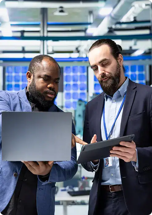 Enterprise IT Solutions Collaboration | i3solutions Senior consultants leading enterprise Microsoft solutions architecture and integration in a complex operating environment
